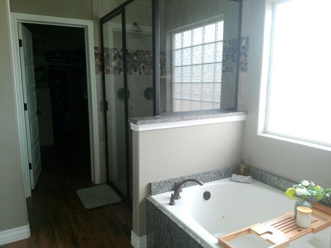 Building Photo - 8206 Big Bend Dr
