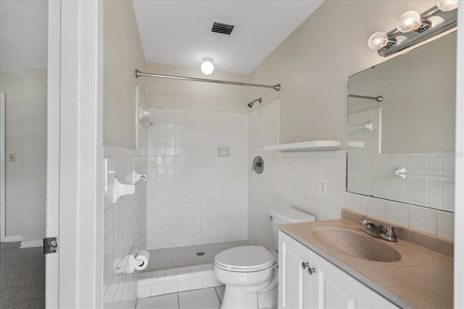 Building Photo - 6513 Stockbridge Ave