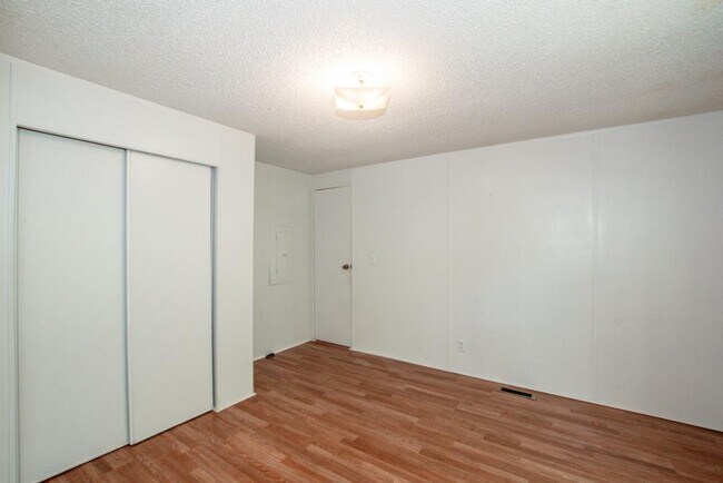 Building Photo - 7967 Caswell Rd