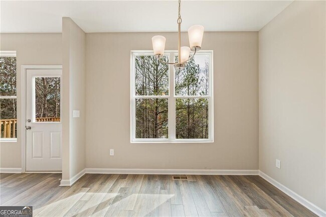 Building Photo - 978 Valley Rock Dr