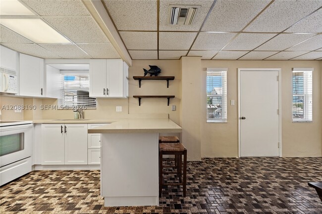 Building Photo - 621 Cuda Ln