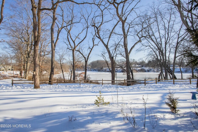 Building Photo - 24 Danbury Ct