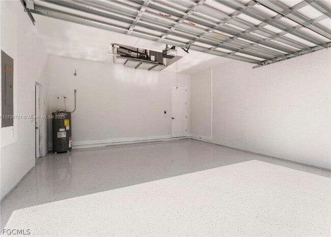 Building Photo - 729 Giorgio Ave