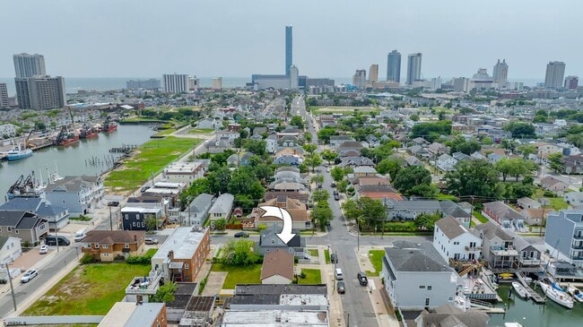 Building Photo - 545 N Connecticut Ave