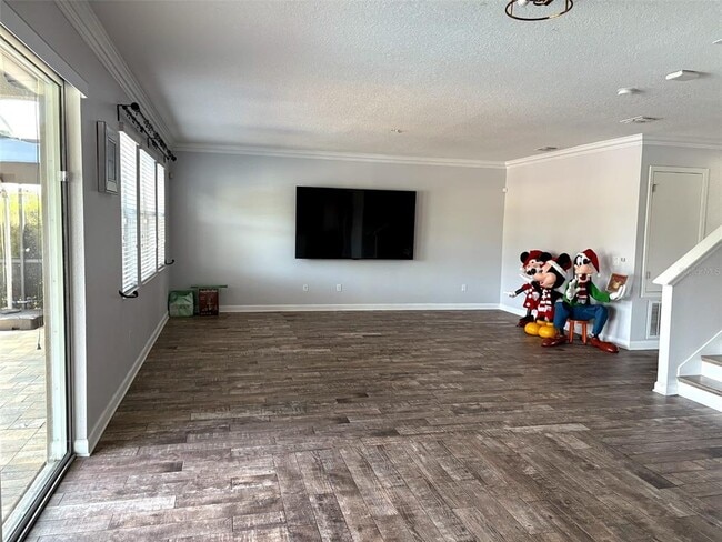 Building Photo - 10342 Lovegrass Ln