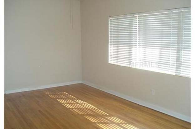 Building Photo - 1008 S Park Ave