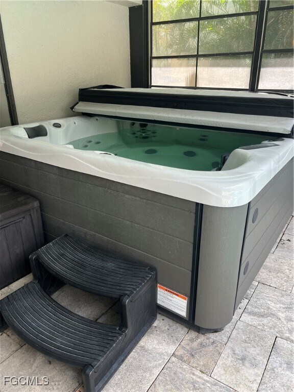 Building Photo - 13226 Winsford Ln