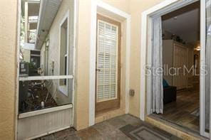 Building Photo - 694 Seabrook Ct