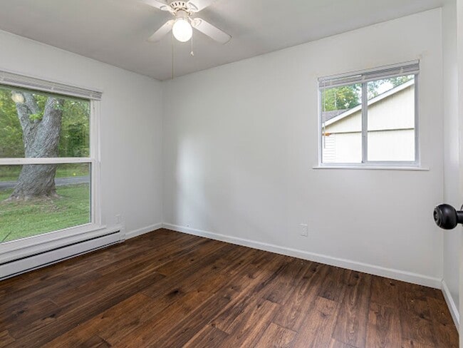 Building Photo - Nice Ranch Style Home