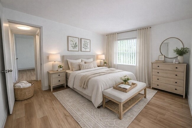 Building Photo - 644 NW 13th St