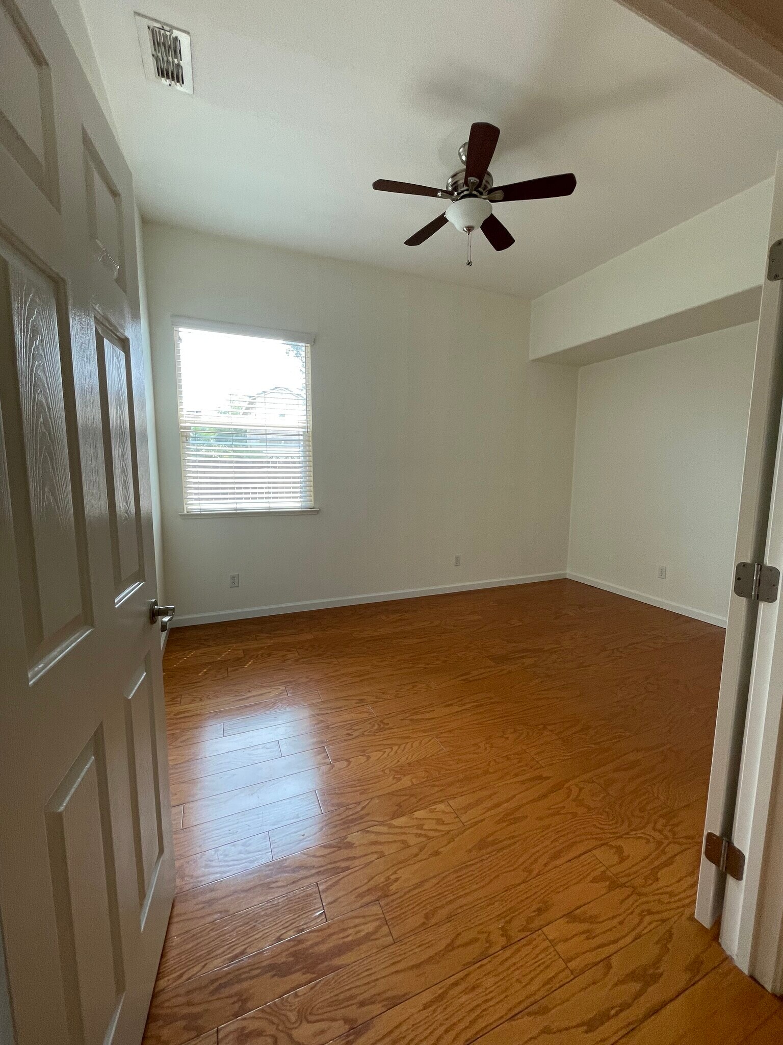 Building Photo - 7300 Elvora Way