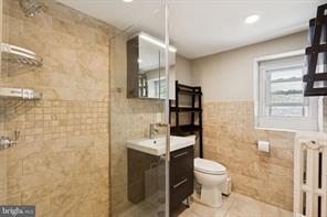 Building Photo - 3715 Calumet St