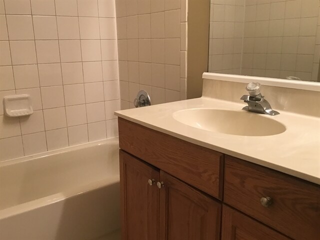 Building Photo - 1428 Abberton Dr