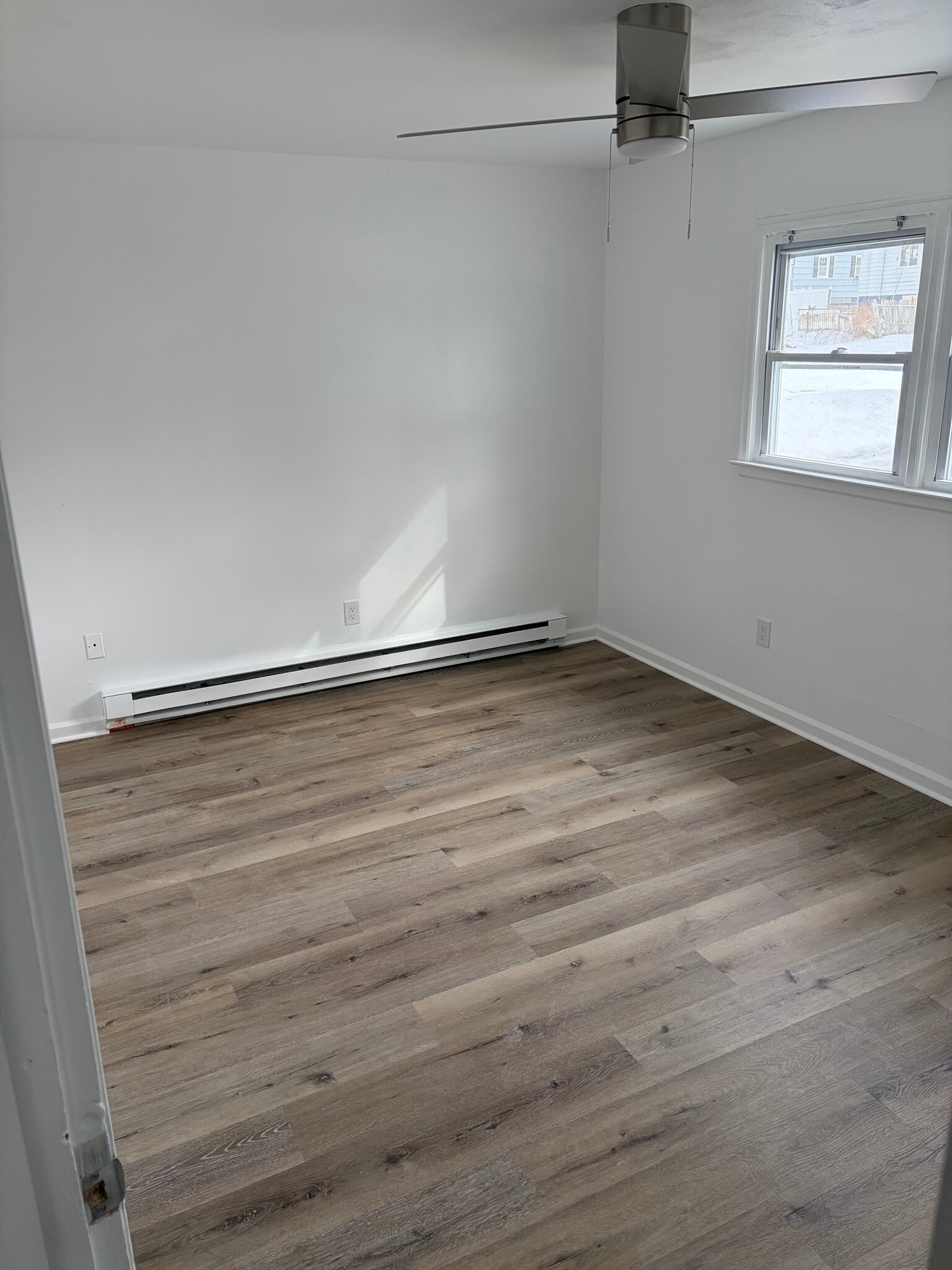 Building Photo - 78 Royal Oak Dr