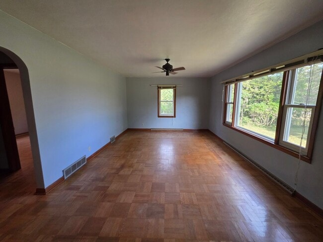 Building Photo - 2 Bed 1 Bath in Nekoosa
