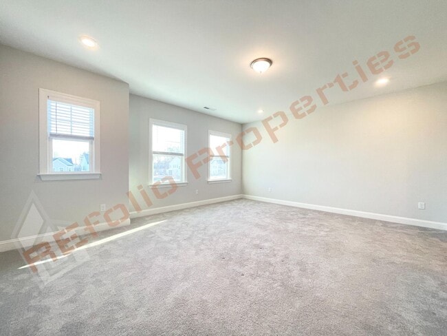 Building Photo - Amazing 4 Bedroom, 2.5 Bathroom Home with 1st Floor Primary Bedroom Suite, High Speed Internet, a...