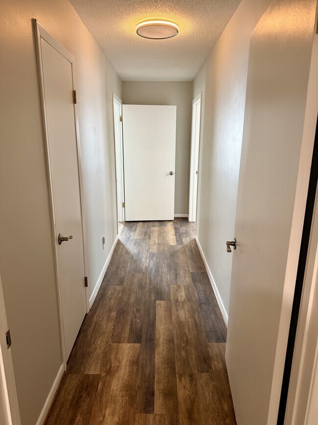 Building Photo - 4527 Terrace View Rd