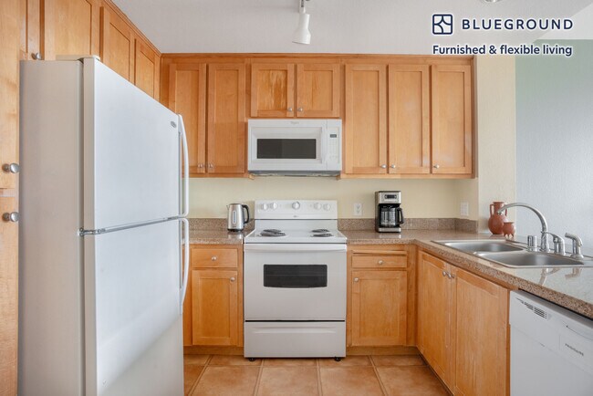 Building Photo - 1000 National Ave