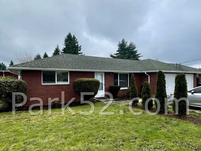 Primary Photo - 2501 Bridgeport Way W