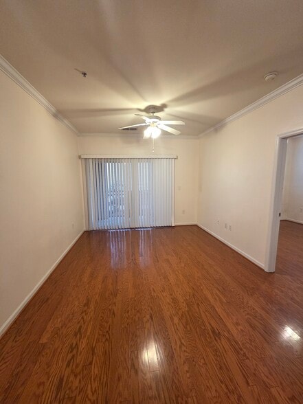 Building Photo - 12945 Centre Park Cir