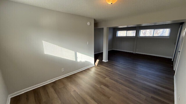 Building Photo - 9102 E 34th St