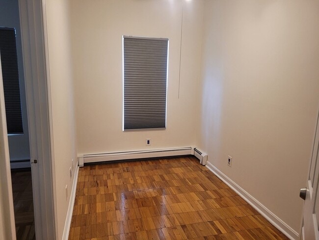 Building Photo - 30 Courtland St