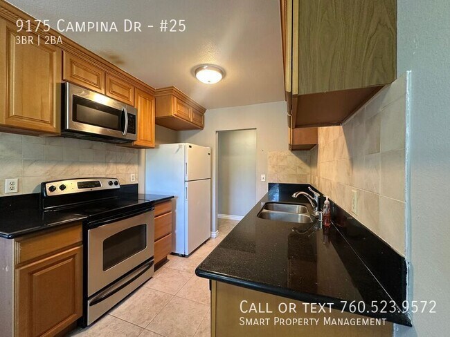 Building Photo - 9175 Campina Dr