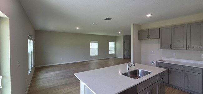 Building Photo - 36645 Sagemoor Dr