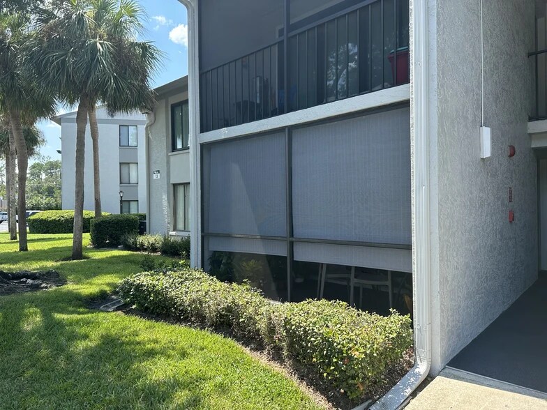 Building Photo - 1311 S Pine Ridge Cir