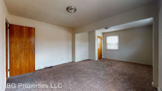 Building Photo - 2 br, 1 bath House - 3377 W Prospect Ave