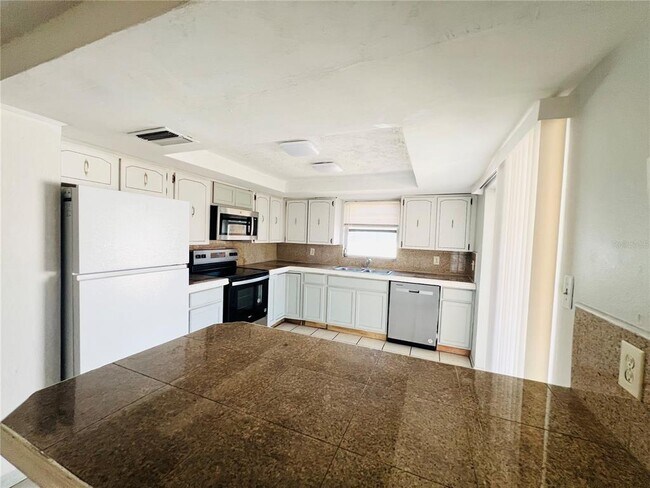 Building Photo - 7811 Embassy Blvd