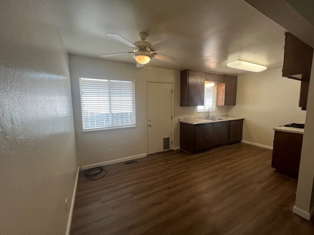 Building Photo - 39 Santos Way