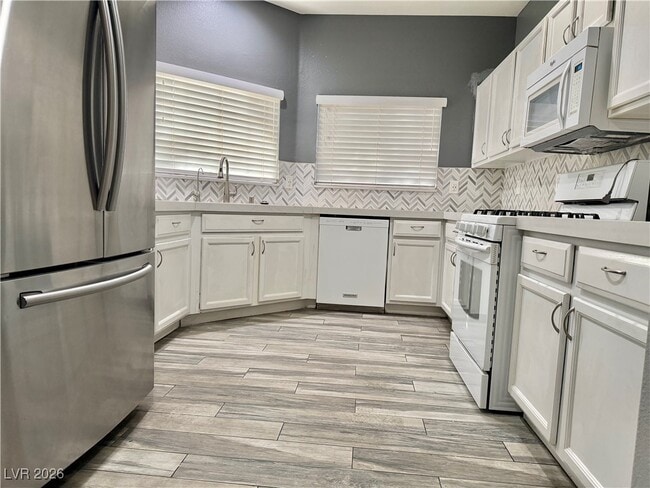 Building Photo - 5844 Aimless St