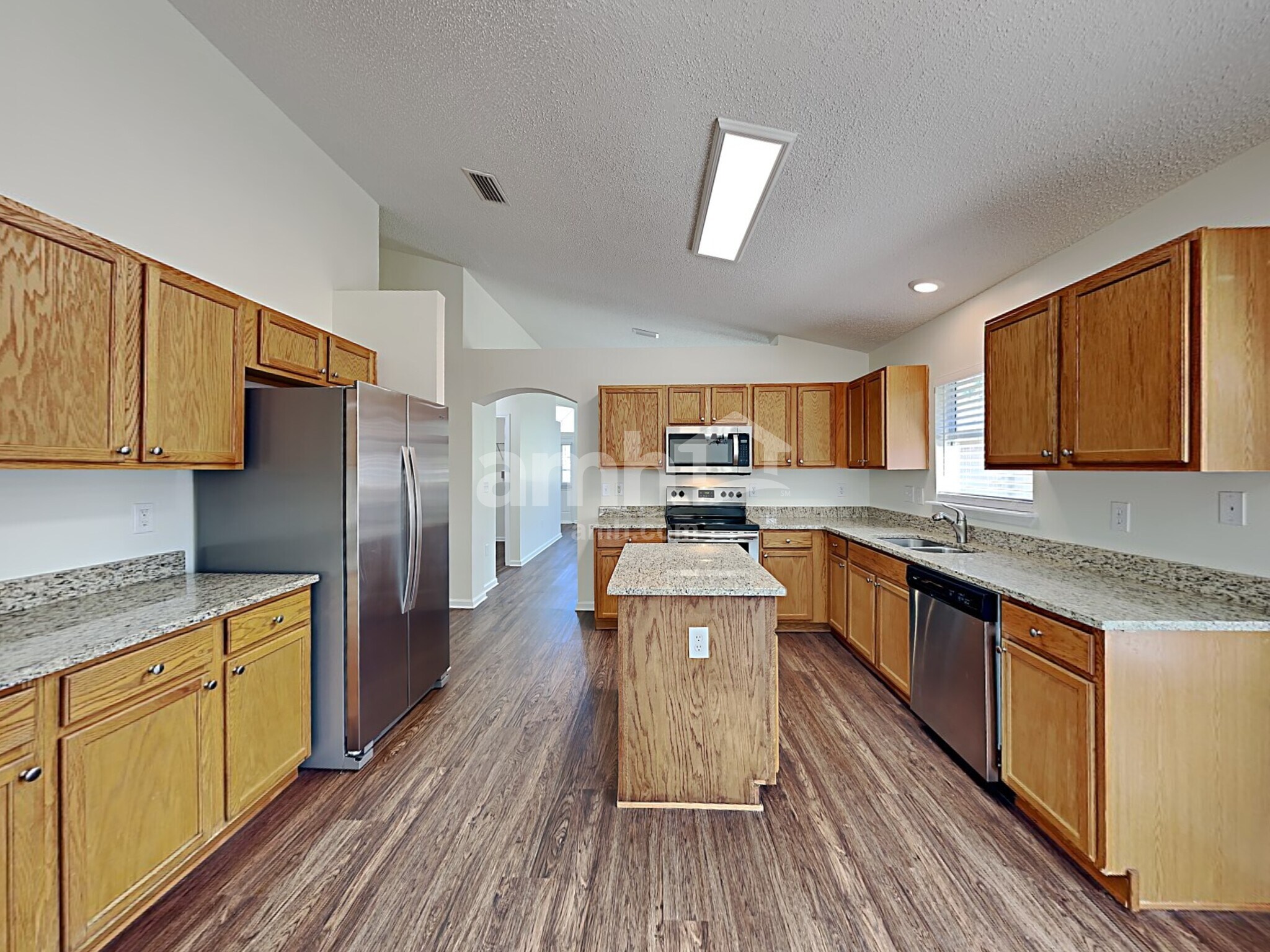 Building Photo - 14213 Fish Eagle Dr E