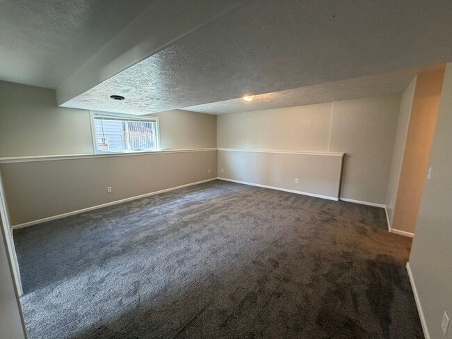 Building Photo - 3606 W Hughes Pl