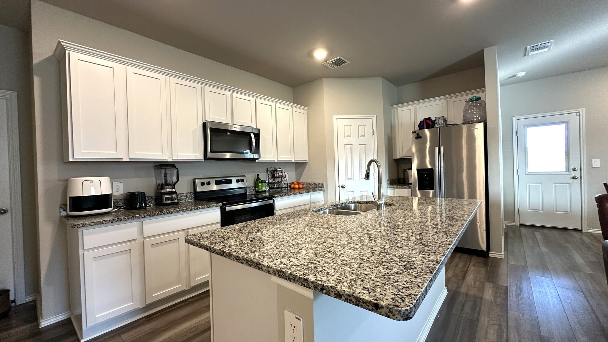 Building Photo - 2518 Merganser Dr