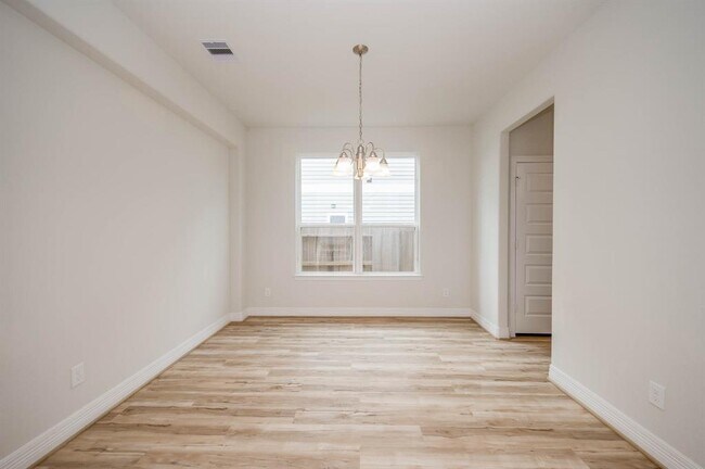 Building Photo - 8310 Calico Pennant Wy