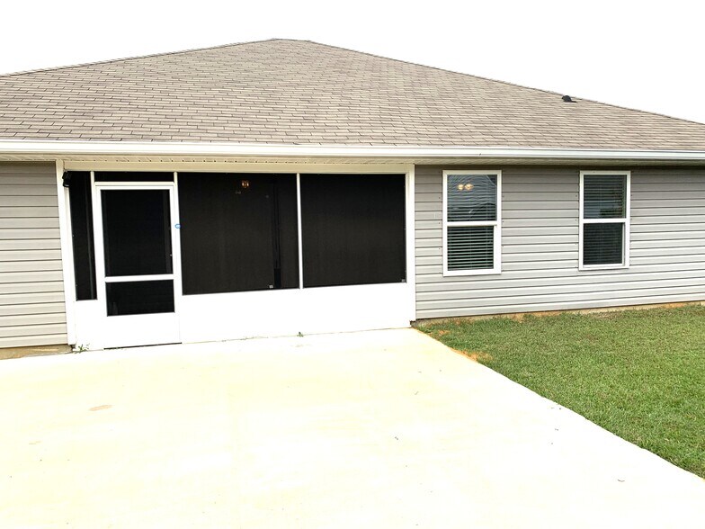 Building Photo - 6950 Crimson Ln