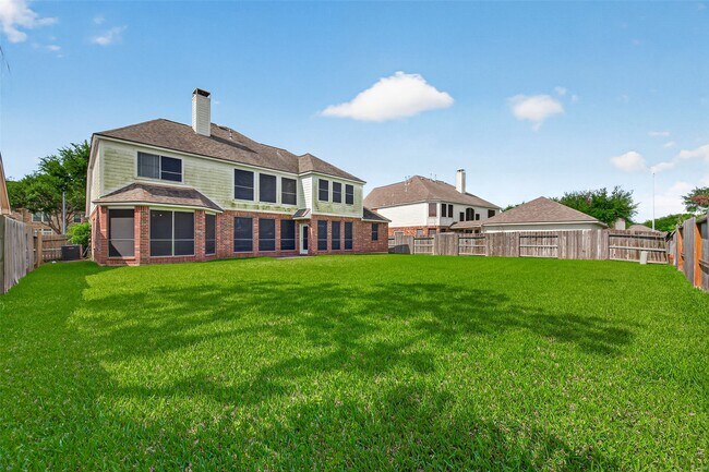 Building Photo - 5911 Indian Hills Ln