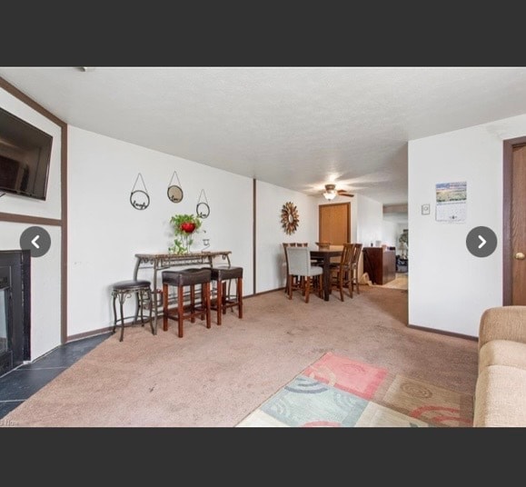 Building Photo - 1335 Lindenwood Dr