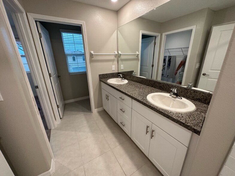 Building Photo - 31350 Barrel Wave Way