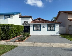 Building Photo - 3559 W 71st Terrace