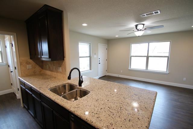 Building Photo - 156 Crossbow Ct