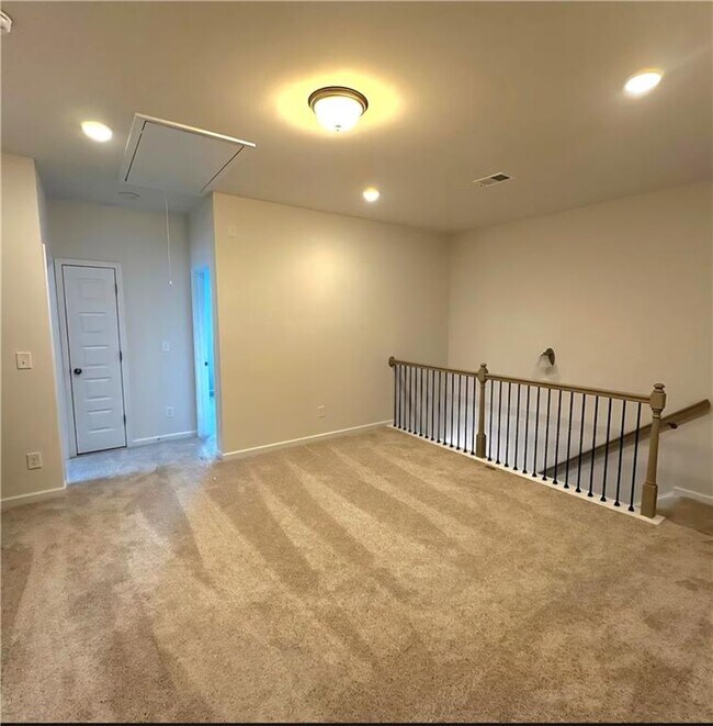 Building Photo - 1225 Elowen Dr