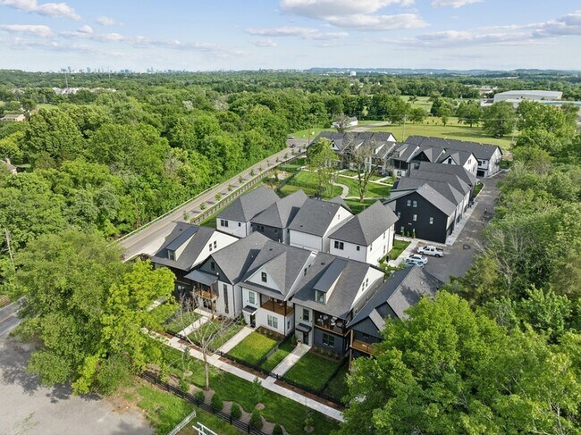 Building Photo - 342 Sophia Rain Dr