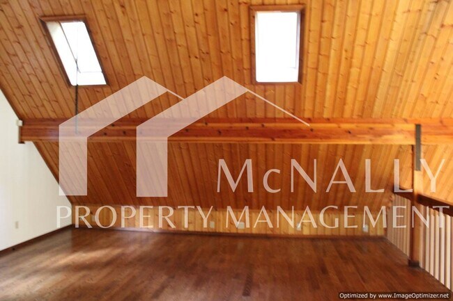 Building Photo - Wonderful 3-Bedroom Lindal Home on 5 Acres in Artondale