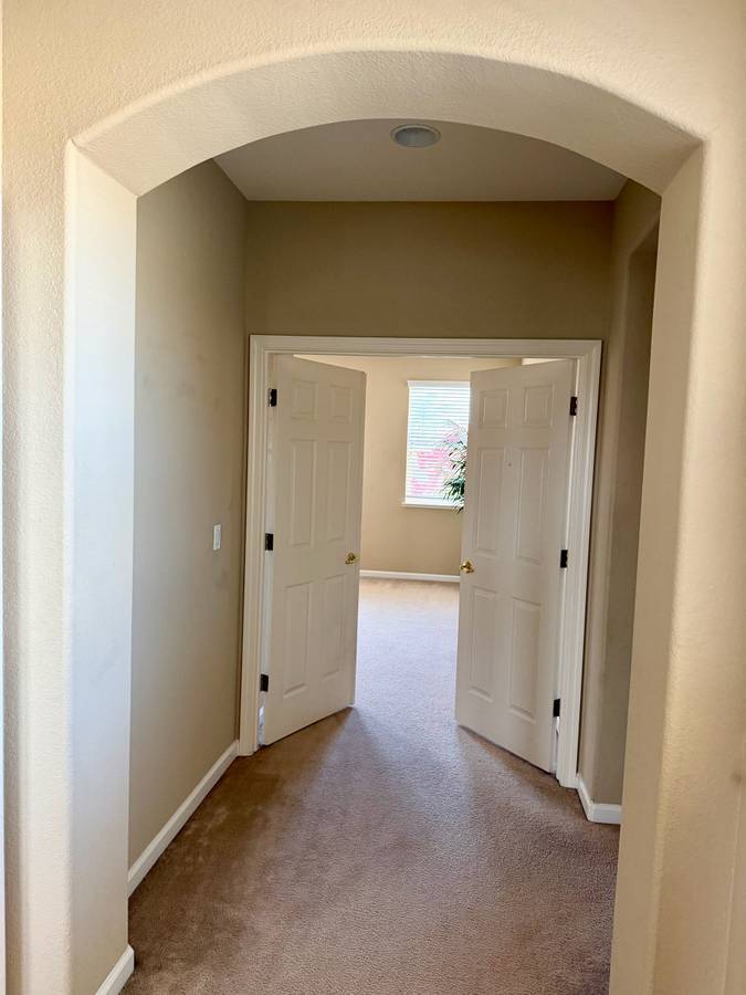 Building Photo - 1408 Horizon Ln