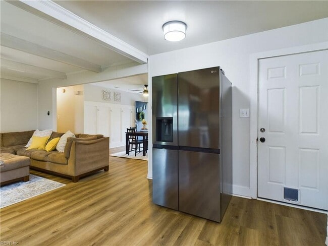 Building Photo - 3BD/2BA Ranch in Quiet Cul-de-sac Attached Garage!  Fully Fenced Large Backyard!