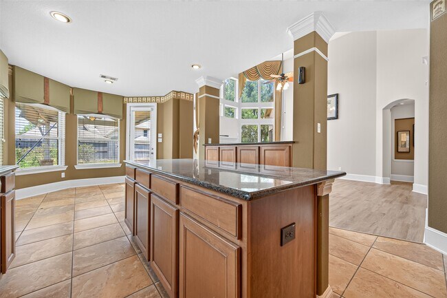 Building Photo - 9735 Lansing Meadows Dr