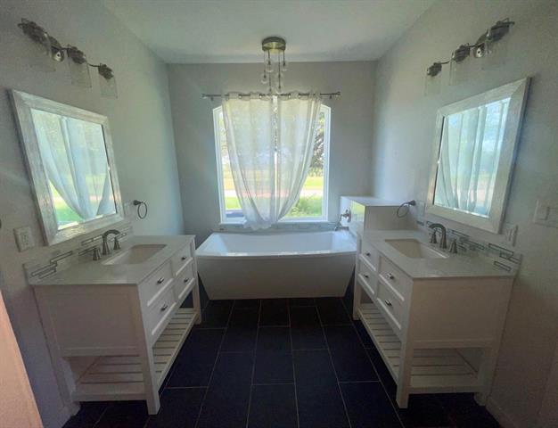 Building Photo - 1692 Farm Rd 2653 S